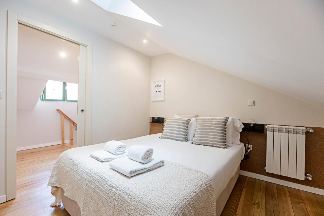 Brand New 4Br W/ 200Yrs Of History In Central Porto By Lovelystay Kültér fotó