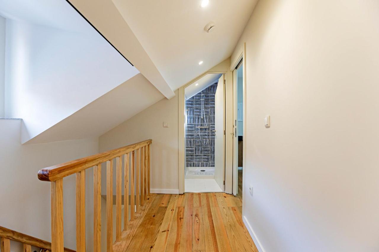 Brand New 4Br W/ 200Yrs Of History In Central Porto By Lovelystay Kültér fotó